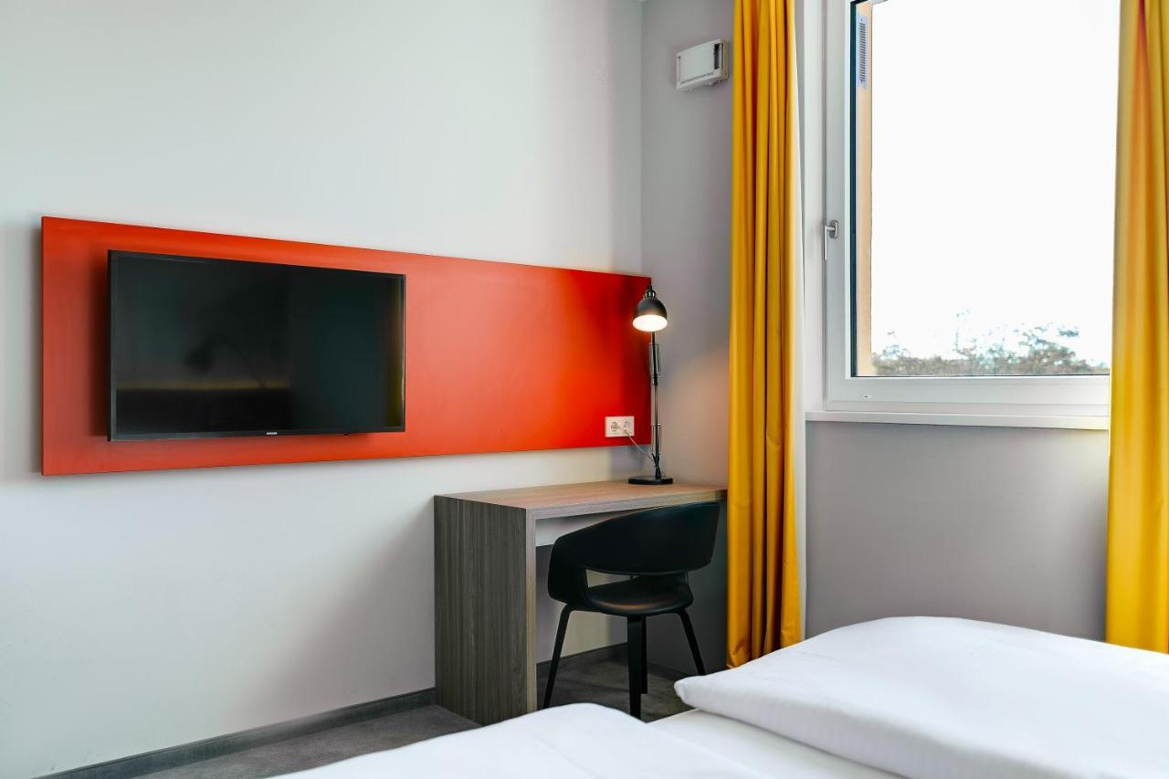Campanile Leipzig Halle Airport シュクロイディッツ エクステリア 写真